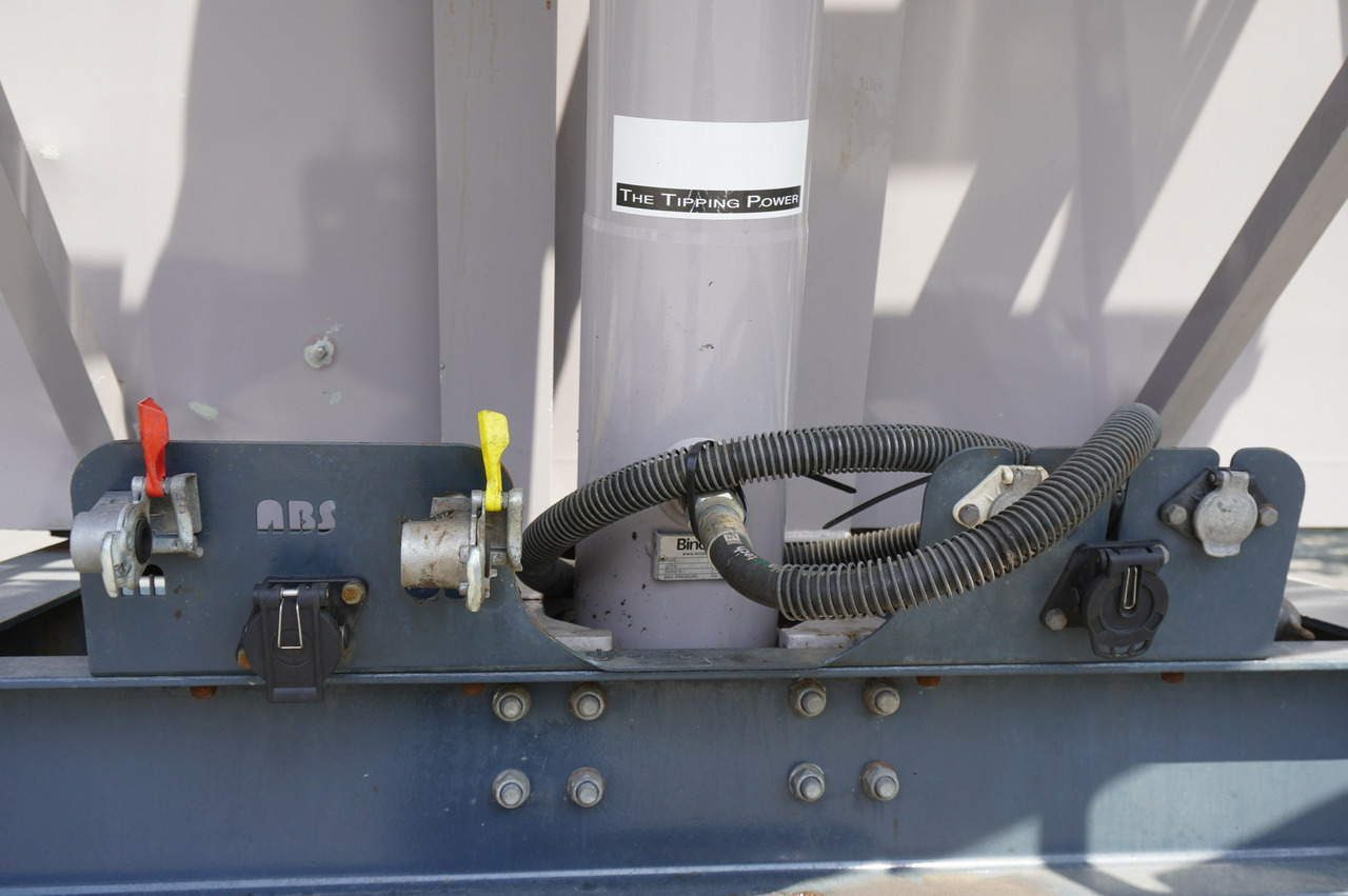 Tipper semi-trailer GRAS GS tipper / 52 m3 semi-trailer! / 2023 / 3 units: picture 9