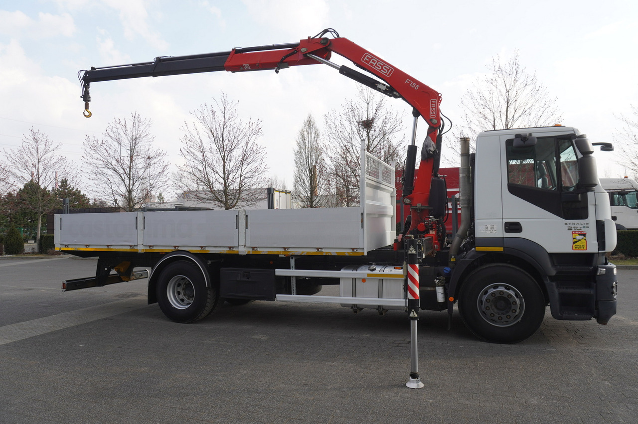 Dropside/ Flatbed truck, Crane truck IVECO STRALIS 310 E6 / HDS FASSI 155 6.2 T / 250 thousand km: picture 10