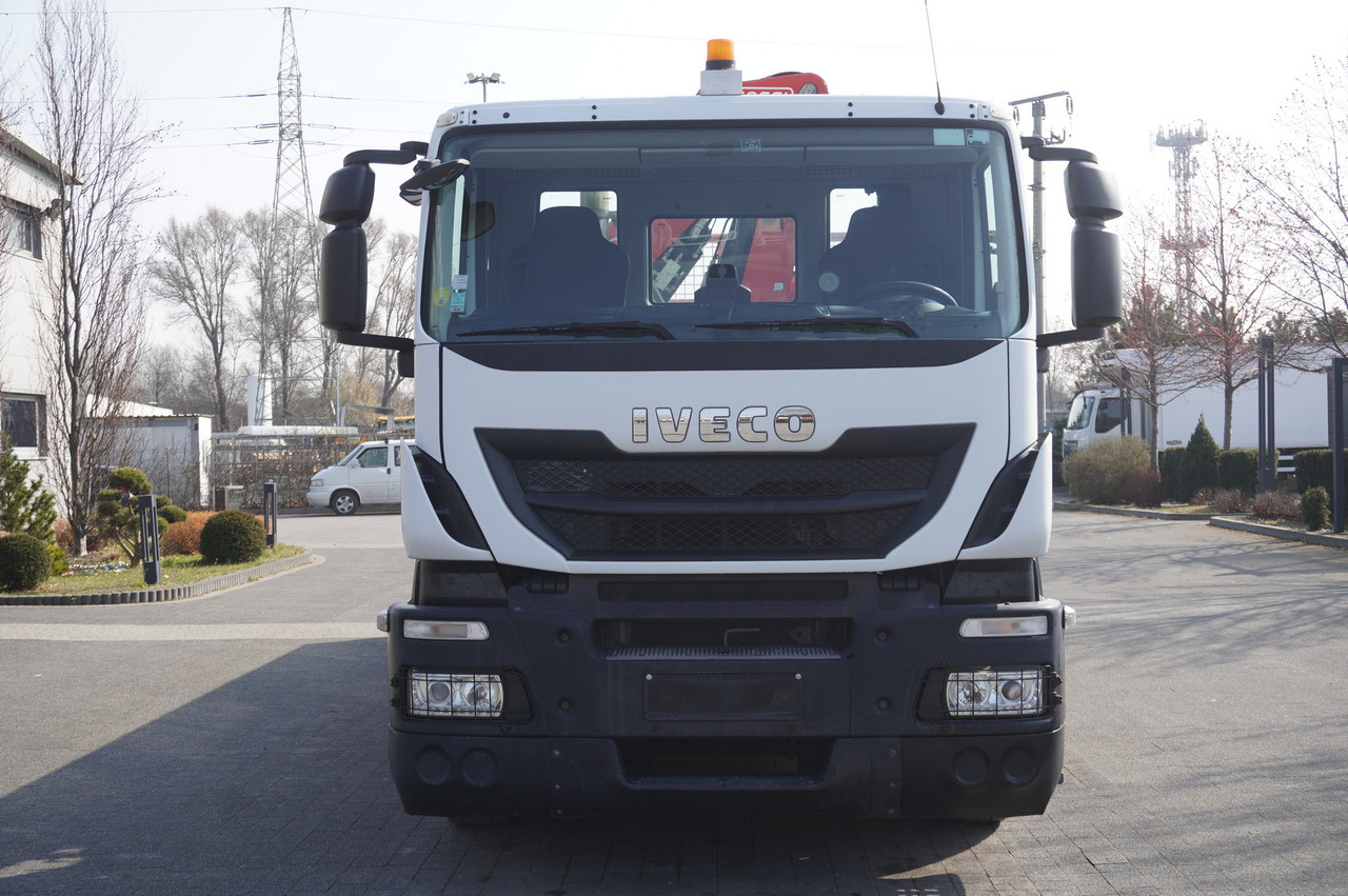 Dropside/ Flatbed truck, Crane truck IVECO STRALIS 310 E6 / HDS FASSI 155 6.2 T / 250 thousand km: picture 14