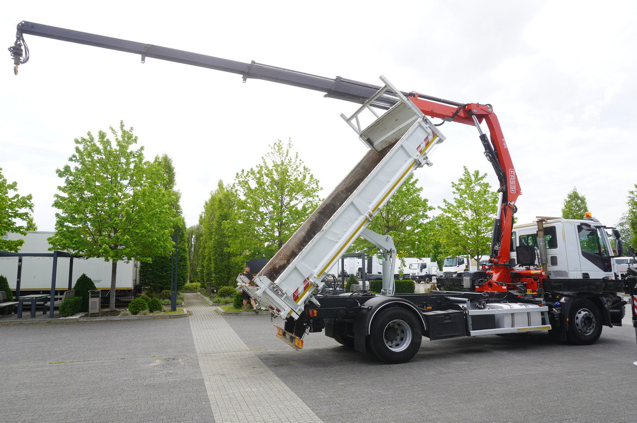 Tipper, Crane truck IVECO STRALIS 330 E6 / FASSI 195A 8.5 T / 3-side tipper: picture 20