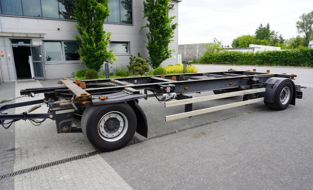KOGEL BDF Low Deck Mega trailer - Container transporter/ Swap body trailer: picture 1 KOGEL BDF Low Deck Mega trailer - Container transporter/ Swap body trailer: picture 1