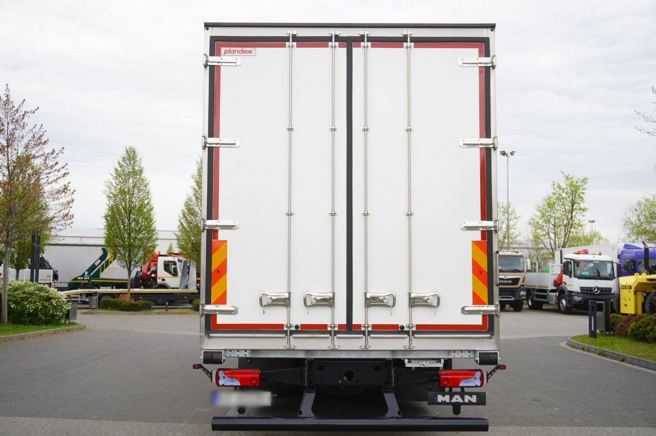 MAN New MAN TGX 26.400 / New Isotherm Plandex 23 Pallets / Warranty - Box truck: picture 3 MAN New MAN TGX 26.400 / New Isotherm Plandex 23 Pallets / Warranty - Box truck: picture 3