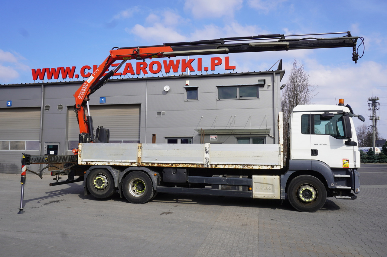 MAN TGS 26.360 Flatbed / Fassi F175 7.7 T / steered 3rd axle - Crane truck: picture 4 MAN TGS 26.360 Flatbed / Fassi F175 7.7 T / steered 3rd axle - Crane truck: picture 4