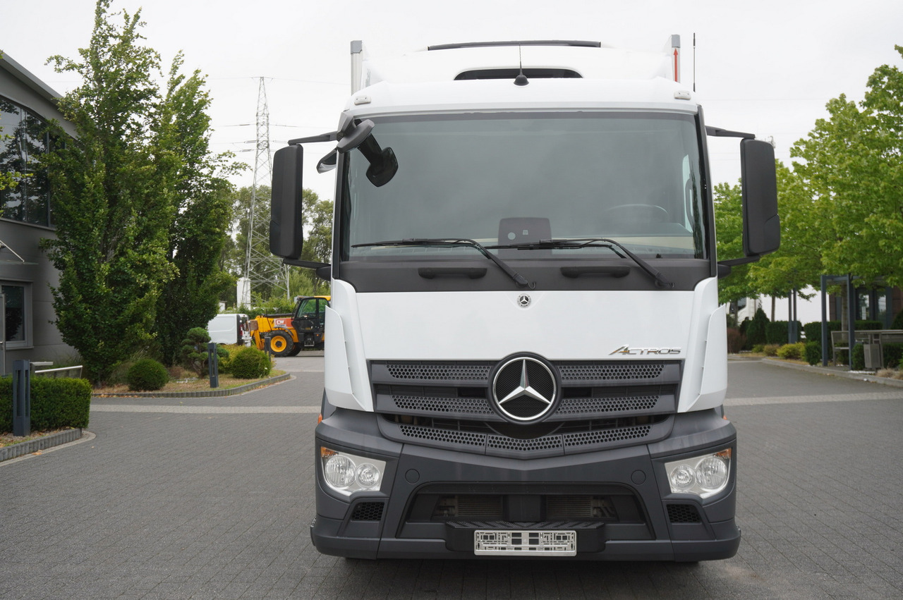 Refrigerator truck MERCEDES-BENZ Actros 1824 / Refrigerator 22 EPAL / Carrier Supra 950 / Sleeping cabin: picture 8
