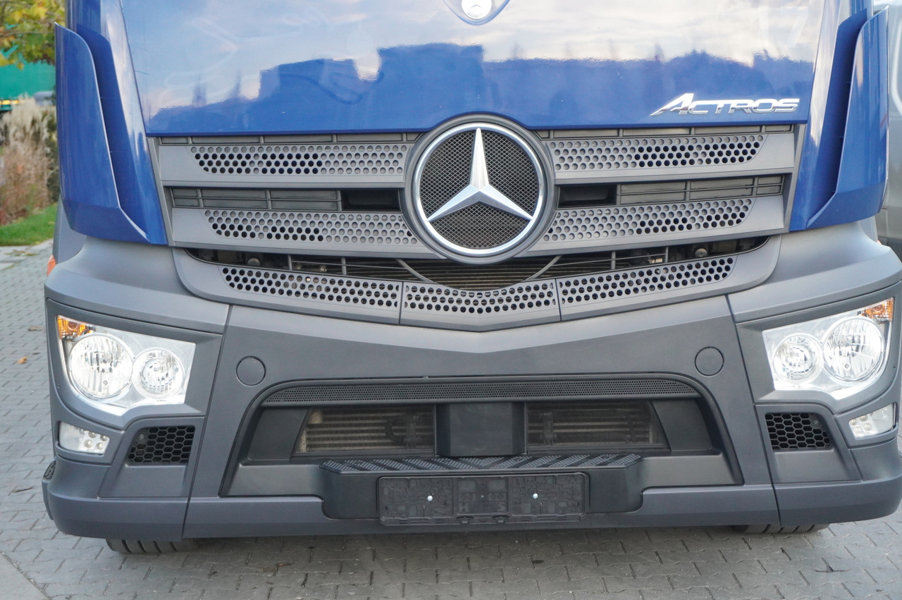 Curtainsider truck MERCEDES-BENZ Actros 1830 4x2 E6 / Curtainsider 18 EPAL / Sleeper cab: picture 15 Curtainsider truck MERCEDES-BENZ Actros 1830 4x2 E6 / Curtainsider 18 EPAL / Sleeper cab: picture 15