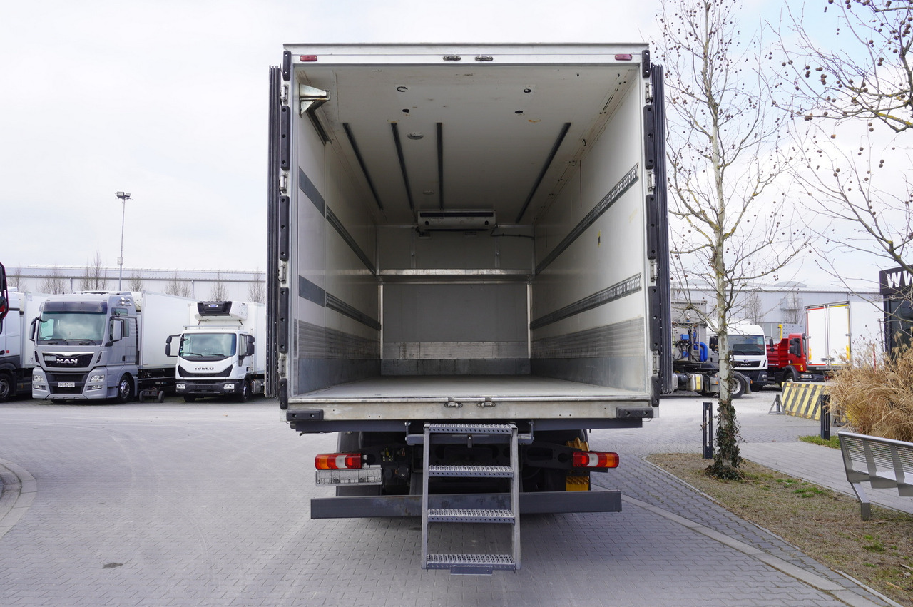 MERCEDES-BENZ Actros 2542 / GIGA cabin / Thermoking 1000R - Refrigerator truck: picture 5 MERCEDES-BENZ Actros 2542 / GIGA cabin / Thermoking 1000R - Refrigerator truck: picture 5