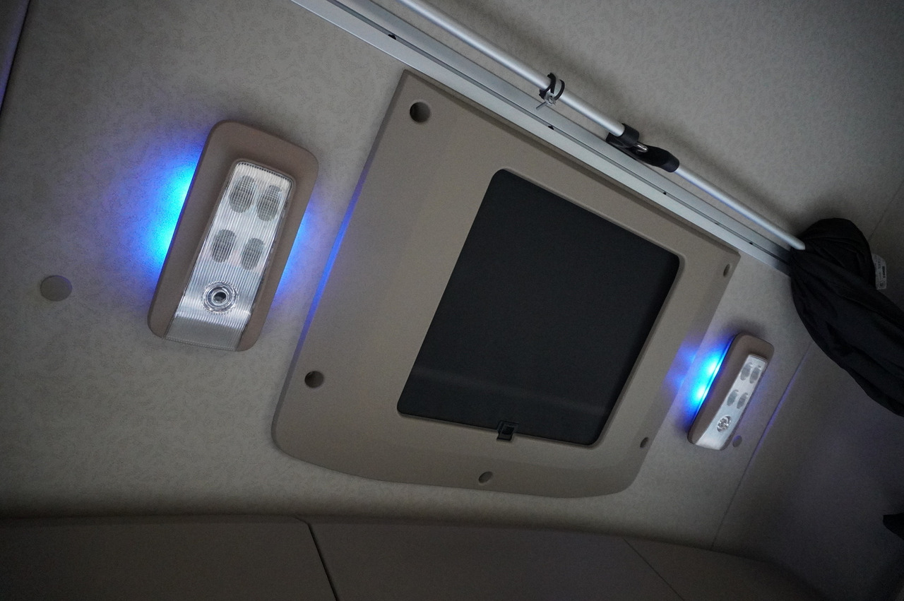 Autotransporter truck MERCEDES-BENZ Actros 2546 MP5 6x2 / NEW Tow truck 9.5 m / Lounge cabin: picture 32 Autotransporter truck MERCEDES-BENZ Actros 2546 MP5 6x2 / NEW Tow truck 9.5 m / Lounge cabin: picture 32