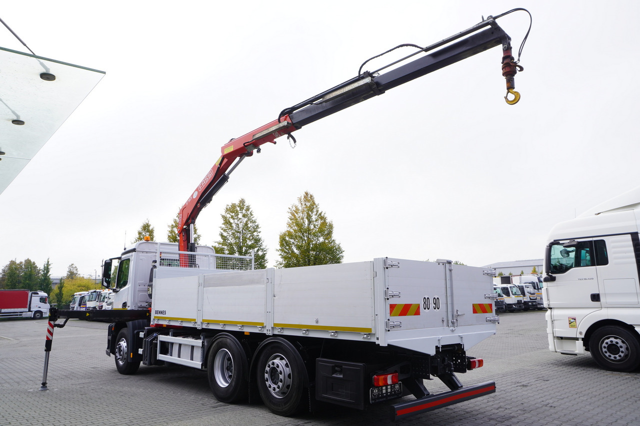 Crane truck MERCEDES-BENZ Antos 2540 / Flatbed 15 EPAL / Fassi F165 / 6.1 t / 8 m reach / remote control / rotator / 1600 MTH / steered axle: picture 6 Crane truck MERCEDES-BENZ Antos 2540 / Flatbed 15 EPAL / Fassi F165 / 6.1 t / 8 m reach / remote control / rotator / 1600 MTH / steered axle: picture 6