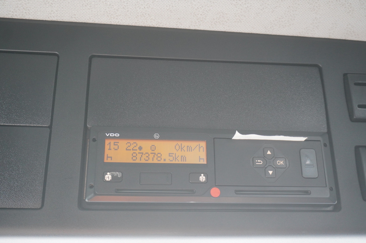 MERCEDES-BENZ Arocs 1833 / 87,000 km!!! / Hds HIAB X-DUO 128 B-2 / three-sided tipper - Dropside/ Flatbed truck, Crane truck: picture 2 MERCEDES-BENZ Arocs 1833 / 87,000 km!!! / Hds HIAB X-DUO 128 B-2 / three-sided tipper - Dropside/ Flatbed truck, Crane truck: picture 2