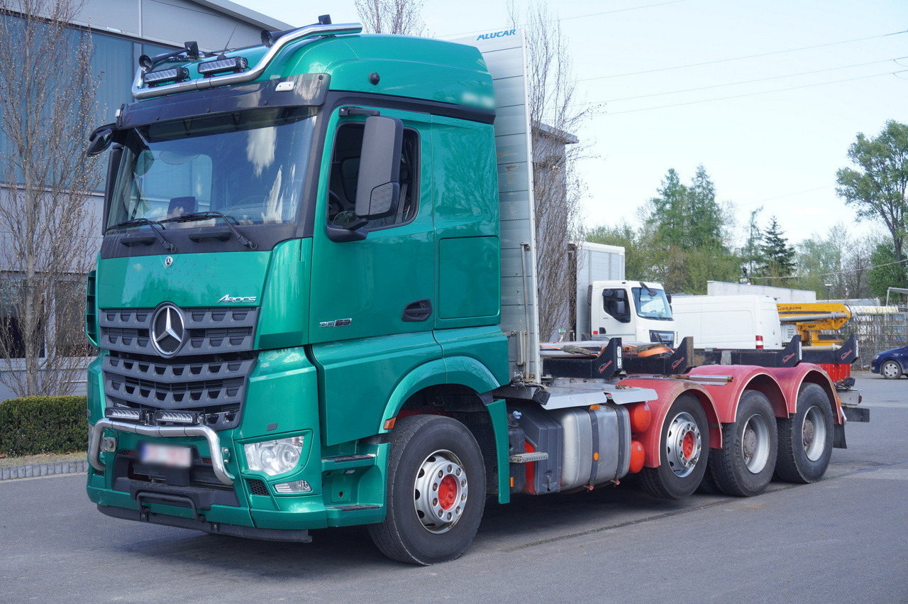 Mercedes-Benz Arocs 3563 8 × 4 / 630 HP / steered axle / Logging superstructure - Timber truck: picture 3 Mercedes-Benz Arocs 3563 8 × 4 / 630 HP / steered axle / Logging superstructure - Timber truck: picture 3