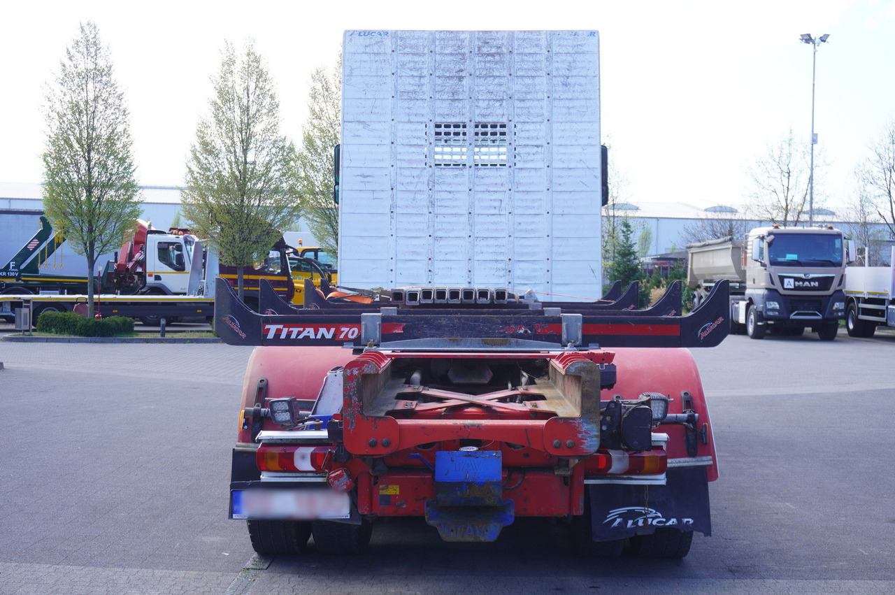 Leasing of Mercedes-Benz Arocs 3563 8 × 4 / 630 HP / steered axle / Logging superstructure Mercedes-Benz Arocs 3563 8 × 4 / 630 HP / steered axle / Logging superstructure: picture 6