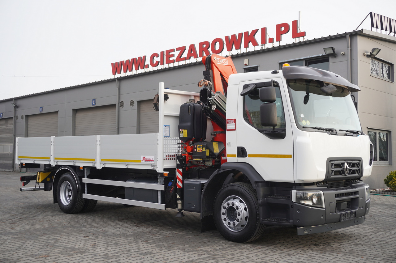 RENAULT C280 DTI 8 / FASSI crane 5.6 T / range 8 m / Flatbed 15 EPAL - Dropside/ Flatbed truck, Crane truck: picture 2 RENAULT C280 DTI 8 / FASSI crane 5.6 T / range 8 m / Flatbed 15 EPAL - Dropside/ Flatbed truck, Crane truck: picture 2