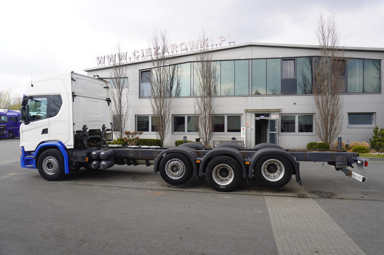 SCANIA G500 8x2 / 2nd axis steered / Chassis 8.35 m / 2021 - Cab chassis truck: picture 4 SCANIA G500 8x2 / 2nd axis steered / Chassis 8.35 m / 2021 - Cab chassis truck: picture 4