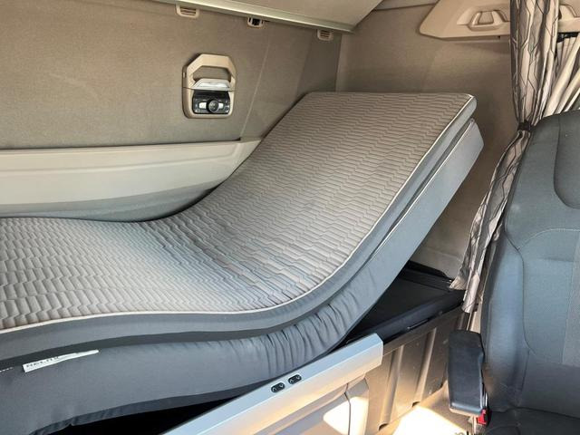 DAF XG 480 FT TraXon ZF-Intarder 2x Tank 1.195 Liter - Tractor unit: picture 2 DAF XG 480 FT TraXon ZF-Intarder 2x Tank 1.195 Liter - Tractor unit: picture 2