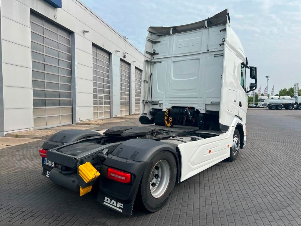 DAF XG 480 FT TraXon ZF-Intarder 2x Tank 1.195 Liter - Tractor unit: picture 4 DAF XG 480 FT TraXon ZF-Intarder 2x Tank 1.195 Liter - Tractor unit: picture 4