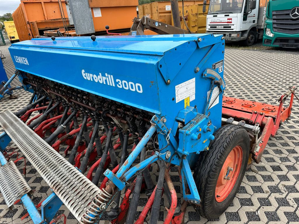 Lemken EURO 300/25 Eurodrill 3000 Güttler-breviglieri - Combine seed drill: picture 5 Lemken EURO 300/25 Eurodrill 3000 Güttler-breviglieri - Combine seed drill: picture 5