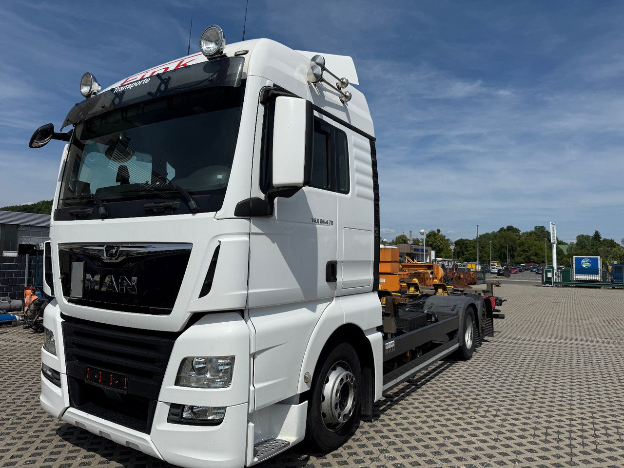 MAN TGX 26,470 6X2 BDF - Container transporter/ Swap body truck: picture 1 MAN TGX 26,470 6X2 BDF - Container transporter/ Swap body truck: picture 1