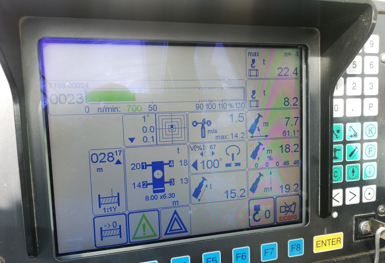 Mobile crane Liebherr LTM 1070 4.2: picture 13