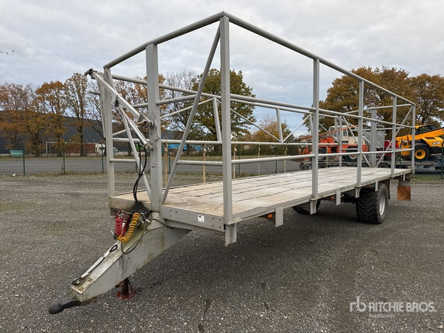 1989 Fortschritt HTS 50.04 Bale Wagon - Farm platform trailer: picture 2 1989 Fortschritt HTS 50.04 Bale Wagon - Farm platform trailer: picture 2