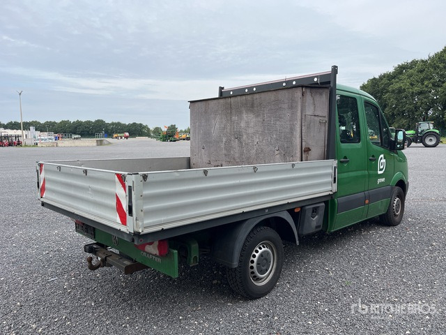 2015 Volkswagen Crafter 4x2 Crew Cab Crew Cab Flatbed Truck - Dropside/ Flatbed truck: picture 3 2015 Volkswagen Crafter 4x2 Crew Cab Crew Cab Flatbed Truck - Dropside/ Flatbed truck: picture 3
