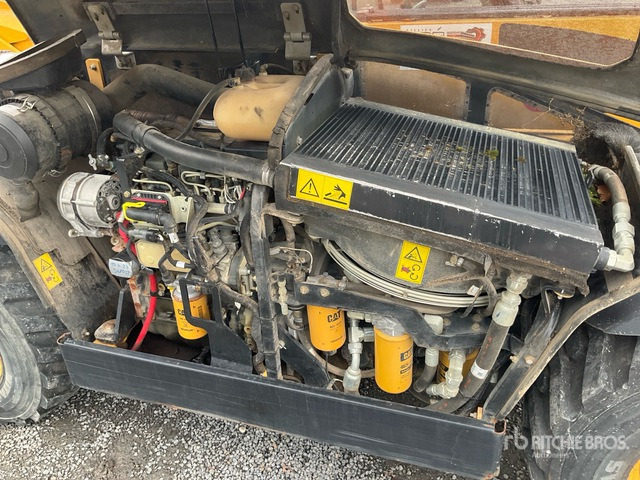 2016 Caterpillar TH 255C Telehandler - Telescopic handler: picture 5 2016 Caterpillar TH 255C Telehandler - Telescopic handler: picture 5