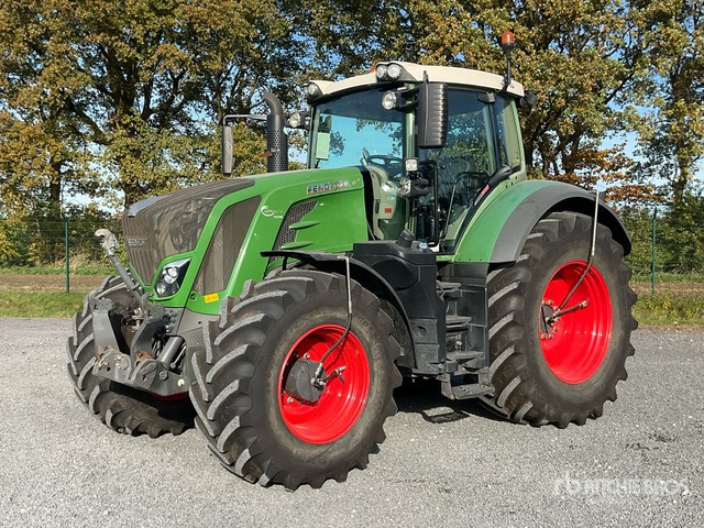 2016 Fendt 828 Vario S4 Profi Plus 4WD Tractor - Farm tractor: picture 1 2016 Fendt 828 Vario S4 Profi Plus 4WD Tractor - Farm tractor: picture 1