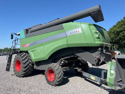 FENDT 6335C - Combine harvester: picture 3 FENDT 6335C - Combine harvester: picture 3