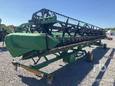 JOHN DEERE 640X - Grain header: picture 3 JOHN DEERE 640X - Grain header: picture 3