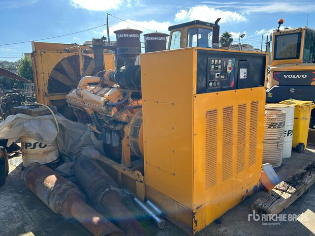 1995 Leroy Somer A50S4 1000 kVA Skid-Mounted Generator Set - Generator set: picture 2 1995 Leroy Somer A50S4 1000 kVA Skid-Mounted Generator Set - Generator set: picture 2
