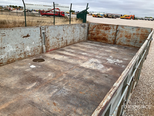 2000 Mitsubishi Canter 4x2 Flatbed Truck - Dropside/ Flatbed truck: picture 5 2000 Mitsubishi Canter 4x2 Flatbed Truck - Dropside/ Flatbed truck: picture 5