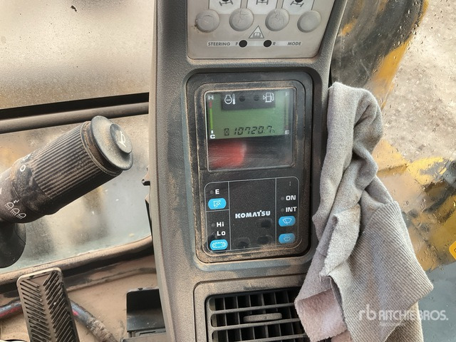 2007 Komatsu PW98MR6 Wheel Excavator - Wheel excavator: picture 3 2007 Komatsu PW98MR6 Wheel Excavator - Wheel excavator: picture 3