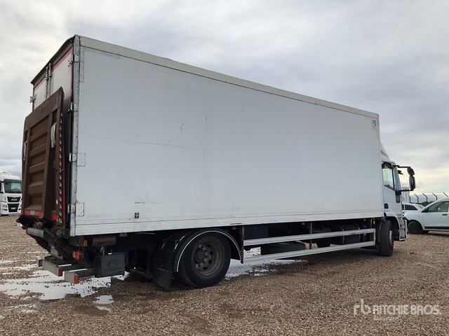 2015 Iveco Eurocargo 180E28 4x2 Refrigerated Truck - Refrigerator truck: picture 3 2015 Iveco Eurocargo 180E28 4x2 Refrigerated Truck - Refrigerator truck: picture 3