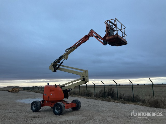 2015 JLG 450AJ Series ll 4WD Diesel Articulating Boom Lift - Articulated boom: picture 2 2015 JLG 450AJ Series ll 4WD Diesel Articulating Boom Lift - Articulated boom: picture 2