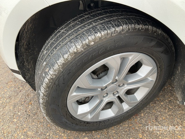 2020 Land Rover Range Rover Evoque 2.0 D150S 4WD SUV - SUV: picture 3 2020 Land Rover Range Rover Evoque 2.0 D150S 4WD SUV - SUV: picture 3