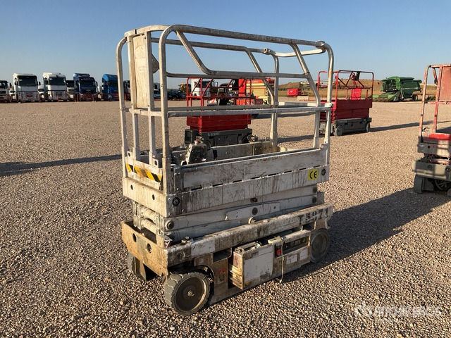 Haulotte Optimum 8 Scissor Lift - Scissor lift: picture 3 Haulotte Optimum 8 Scissor Lift - Scissor lift: picture 3