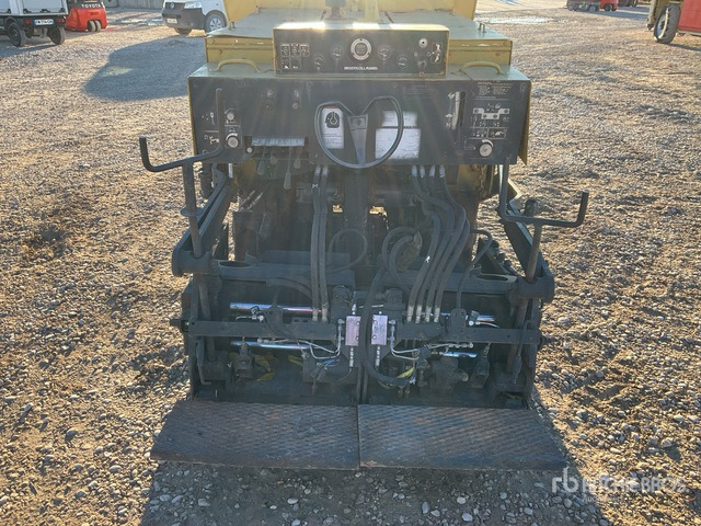 Ingersoll Rand 340T Asphalt Paver - Asphalt paver: picture 4 Ingersoll Rand 340T Asphalt Paver - Asphalt paver: picture 4