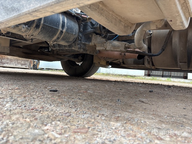 2017 Volvo FH500 4x2 S/A Sleeper Truck Tractor - Tractor unit: picture 5 2017 Volvo FH500 4x2 S/A Sleeper Truck Tractor - Tractor unit: picture 5