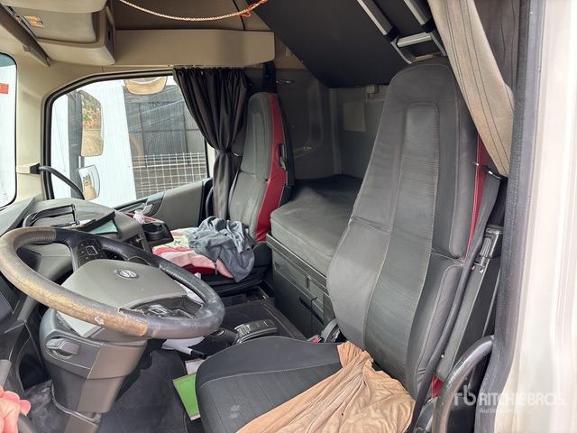 2017 Volvo FH500 4x2 S/A Sleeper Truck Tractor - Tractor unit: picture 4 2017 Volvo FH500 4x2 S/A Sleeper Truck Tractor - Tractor unit: picture 4