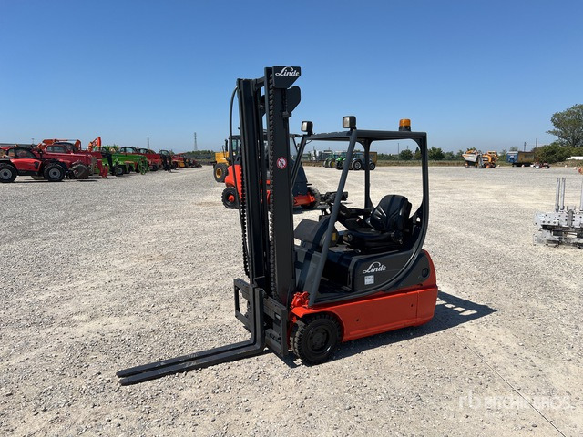2005 Linde E16C-02 1600 kg (Inoperable) Electric Forklift - Electric forklift: picture 4 2005 Linde E16C-02 1600 kg (Inoperable) Electric Forklift - Electric forklift: picture 4