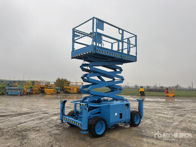 2007 Skyjack SJ6832 RT Diesel Scissor Lift - Scissor lift: picture 2 2007 Skyjack SJ6832 RT Diesel Scissor Lift - Scissor lift: picture 2