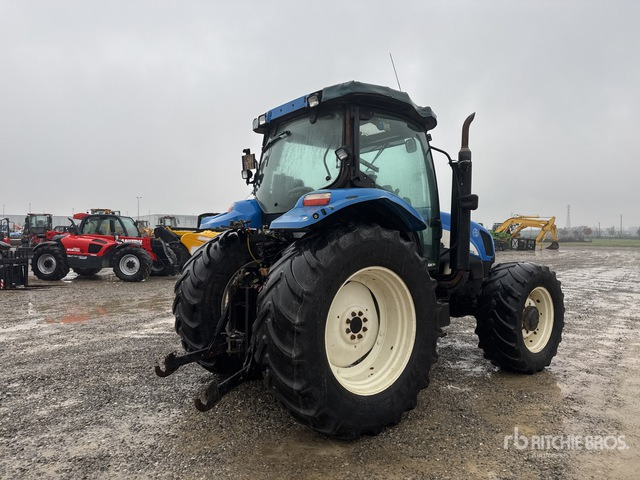 2008 New Holland TS135A Plus 4WD Tractor - Farm tractor: picture 3 2008 New Holland TS135A Plus 4WD Tractor - Farm tractor: picture 3