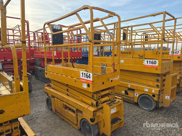 2009 Haulotte Optimum 8NT Electric (Inoperable) Scissor Lift - Scissor lift: picture 2 2009 Haulotte Optimum 8NT Electric (Inoperable) Scissor Lift - Scissor lift: picture 2