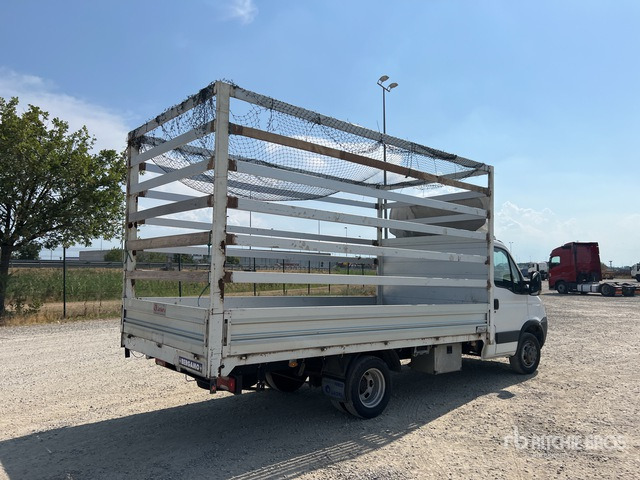 2010 Iveco Daily 35C18 Curtain Side Truck - Flail mower/ Mulcher: picture 4 2010 Iveco Daily 35C18 Curtain Side Truck - Flail mower/ Mulcher: picture 4