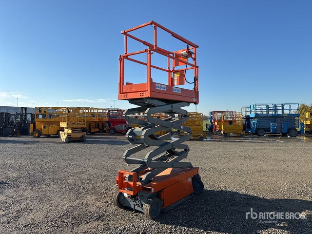 2014 Skyjack SJIII-3219 Electric (Inoperable) Scissor Lift - Scissor lift: picture 3 2014 Skyjack SJIII-3219 Electric (Inoperable) Scissor Lift - Scissor lift: picture 3