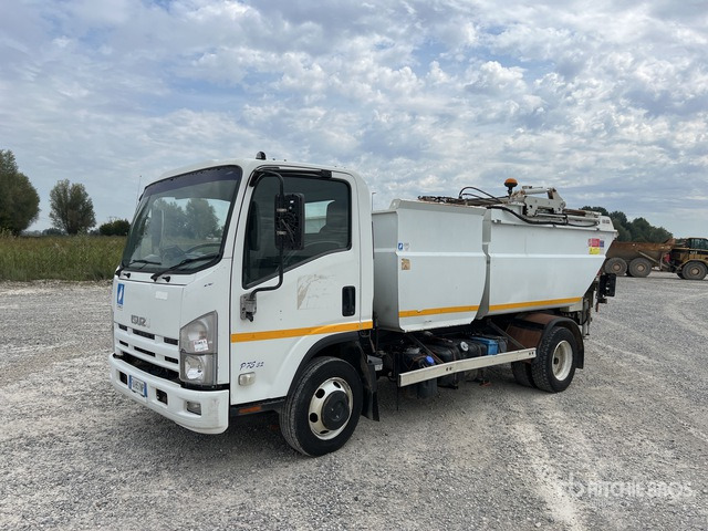 2015 Isuzu P75 4x2 Waste Collection Truck - Garbage truck: picture 1 2015 Isuzu P75 4x2 Waste Collection Truck - Garbage truck: picture 1