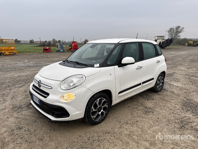 2017 Fiat 500L Automobile - Car: picture 2 2017 Fiat 500L Automobile - Car: picture 2