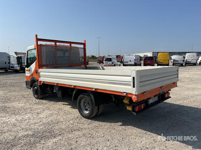 2017 Nissan NT400 Flatbed Truck - Dropside/ Flatbed truck: picture 4 2017 Nissan NT400 Flatbed Truck - Dropside/ Flatbed truck: picture 4