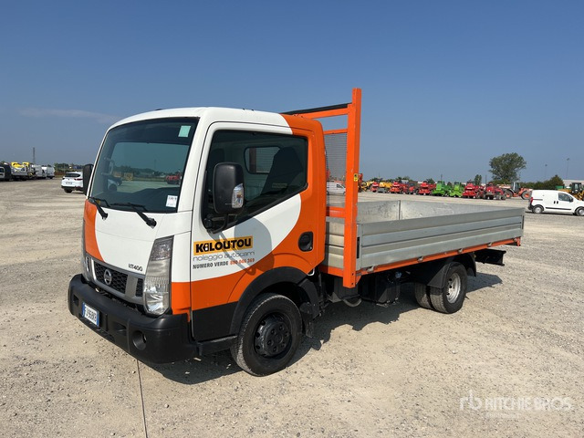 2017 Nissan NT400 Flatbed Truck - Dropside/ Flatbed truck: picture 1 2017 Nissan NT400 Flatbed Truck - Dropside/ Flatbed truck: picture 1
