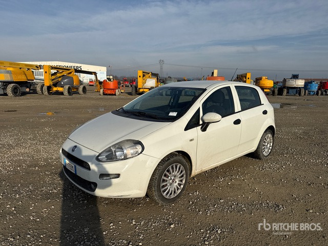 2018 Fiat Grande Punto Van Truck - Car: picture 1 2018 Fiat Grande Punto Van Truck - Car: picture 1