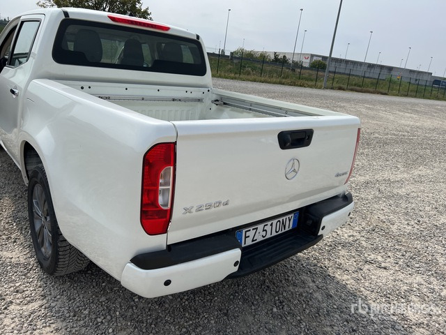 2019 Mercedes-Benz X KLASSE Crew Cab 250d 4MATIC PROGRESSIV ... Pickup - Pickup truck: picture 4 2019 Mercedes-Benz X KLASSE Crew Cab 250d 4MATIC PROGRESSIV ... Pickup - Pickup truck: picture 4